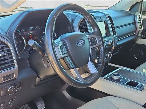 Used 2020 Ford Expedition Platinum image 8