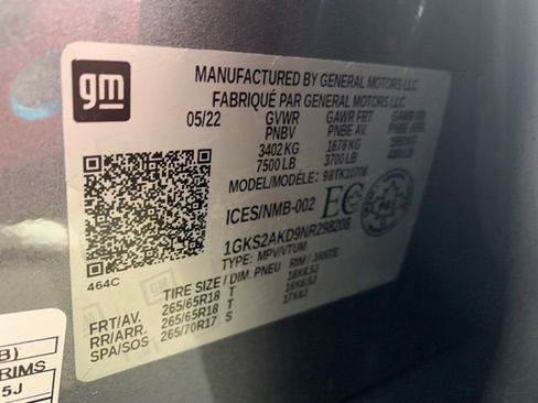 Used 2022 GMC Yukon SLE image 40