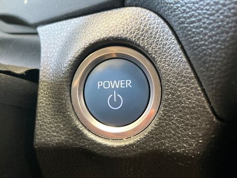 Used 2021 Toyota RAV4 SE AWD/4WD image 24