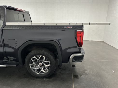 Used 2024 GMC Sierra 1500 SLT w/ SLT Premium Plus Package AWD/4WD image 8