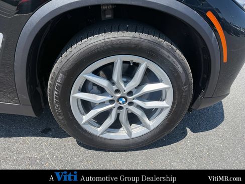 Used 2021 BMW X5 xDrive40i w/ Premium Package 2 AWD/4WD image 15