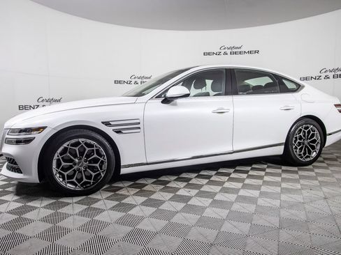 Used 2023 Genesis G80 2.5T w/ Advanced Package RWD image 9