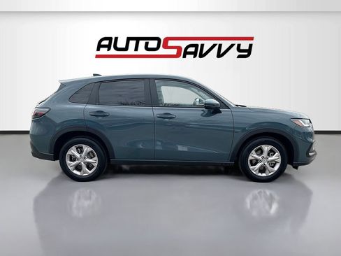 Used 2025 Honda HR-V LX image 8