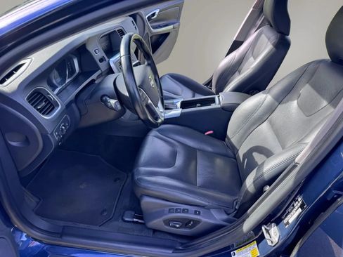 Used 2015 Volvo V60 T5 Premier FWD image 12