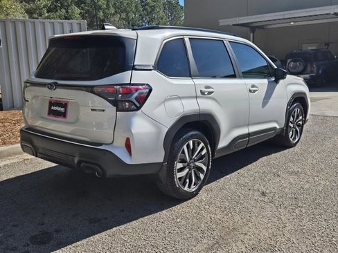 New 2026 Subaru Forester Touring AWD/4WD image 5