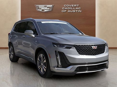 Certified 2025 Cadillac XT6 Premium Luxury image 6