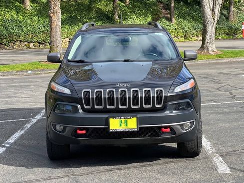 Used 2015 Jeep Cherokee Trailhawk w/ Leather Interior Group AWD/4WD image 8