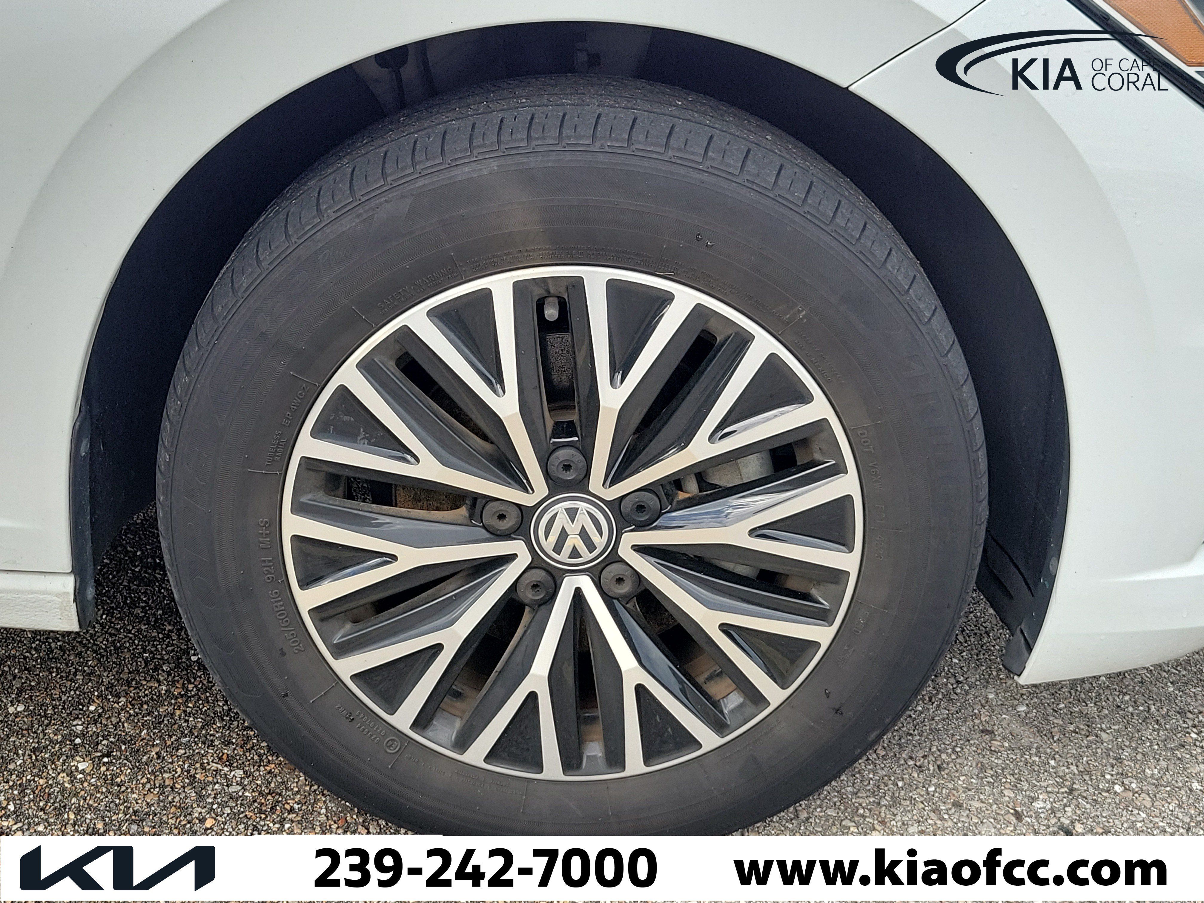 Used 2021 Volkswagen Jetta S w/ Driver Assistance Package FWD image 7