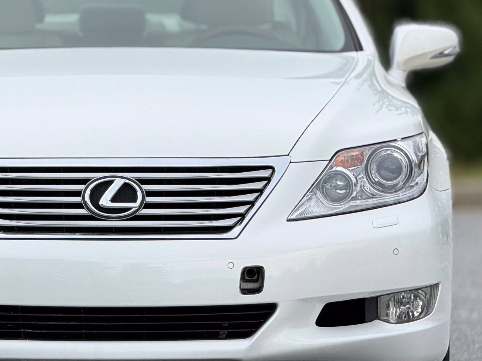 Used 2011 Lexus LS 460 w/ Comfort Pkg RWD image 15