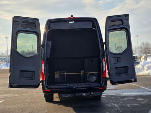 Used 2019 Mercedes-Benz Sprinter 170 image 90