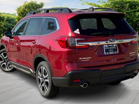 New 2025 Subaru Ascent Limited image 3
