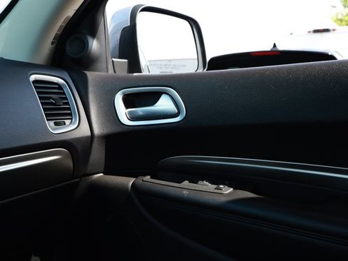 Used 2020 Dodge Durango SXT RWD image 24