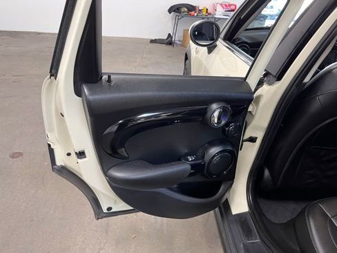 Used 2019 MINI Cooper S w/ Storage Package image 19