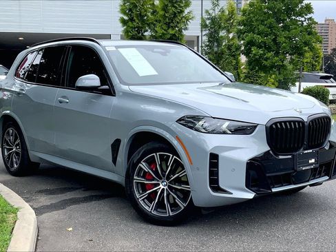 Used 2026 BMW X5 xDrive40i w/ M Sport Package AWD/4WD image 2
