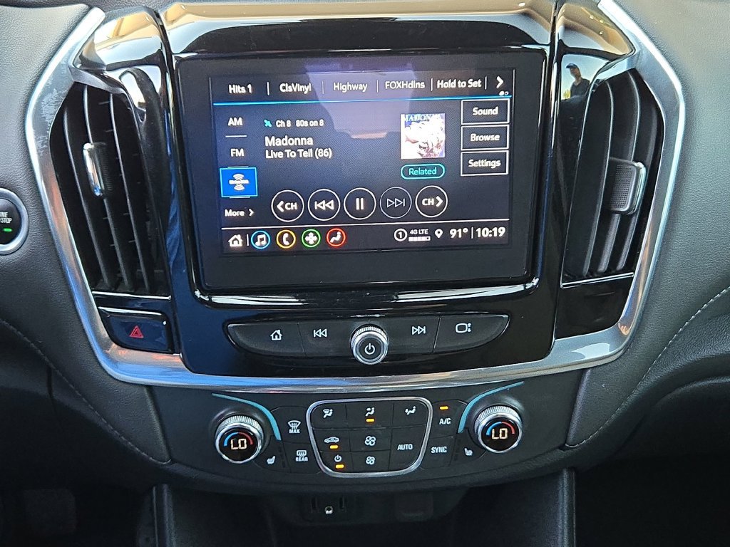 Used 2023 Chevrolet Traverse LT AWD/4WD image 17