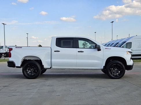 New 2026 Chevrolet Silverado 1500 LT Trail Boss w/ Convenience Package II image 8