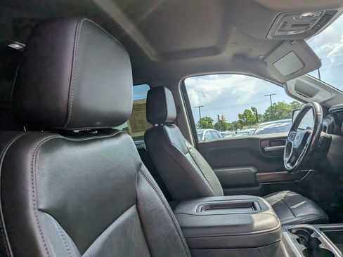 Used 2020 Chevrolet Silverado 1500 RST AWD/4WD image 24