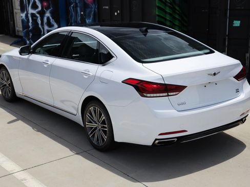 Used 2018 Genesis G80 3.8 w/ Option Group 02 AWD/4WD image 8