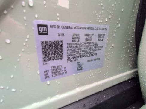 Used 2025 Chevrolet Equinox LT image 33