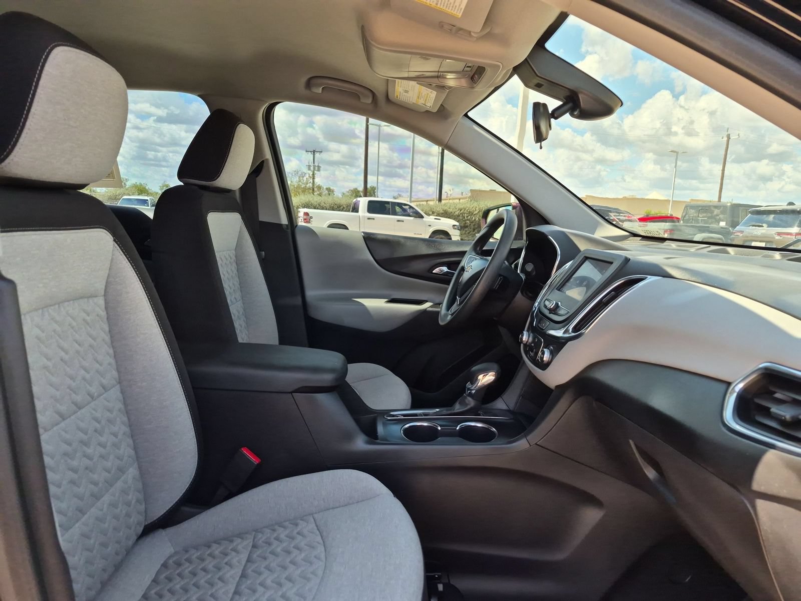 Used 2023 Chevrolet Equinox LS w/ LPO, Cargo Package FWD image 26