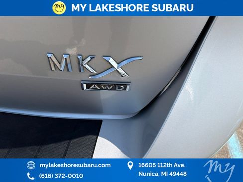 Used 2015 Lincoln MKX AWD w/ Equipment Group 102A image 15