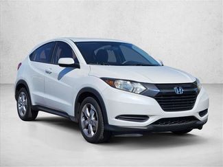 Used 2016 Honda HR-V LX video 3