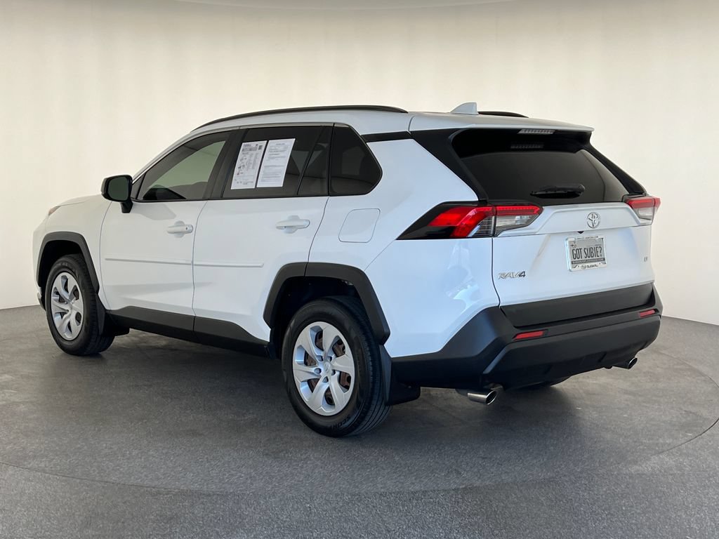 Used 2019 Toyota RAV4 LE w/ Carpet Mat Package FWD image 7