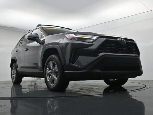 Used 2023 Toyota RAV4 XLE FWD image 32