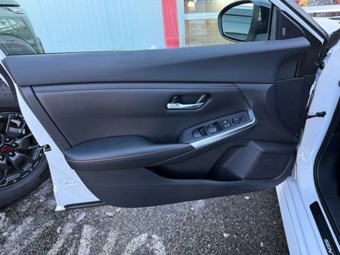 Certified 2021 Nissan Sentra SR image 14