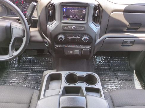 Used 2022 Chevrolet Silverado 1500 Custom w/ Rally Edition RWD image 18