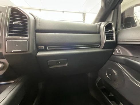 Used 2021 Ford Expedition Max Limited AWD/4WD image 13