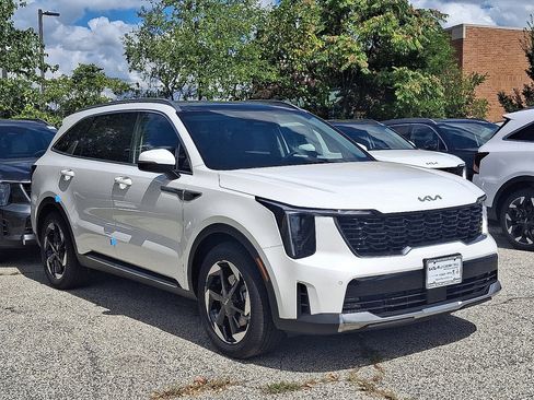 New 2025 Kia Sorento EX w/ EX Panoramic Sunroof Package image 3