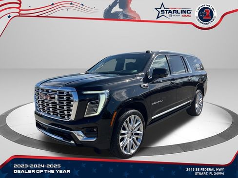 New 2026 GMC Yukon XL Denali w/ Denali Reserve Package AWD/4WD image 1
