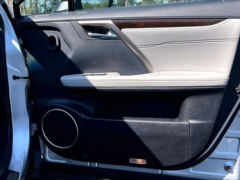 Used 2019 Lexus RX 350 FWD w/ Navigation Package image 21