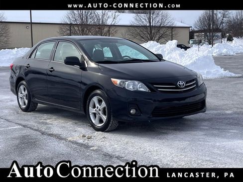 Used 2013 Toyota Corolla LE image 1