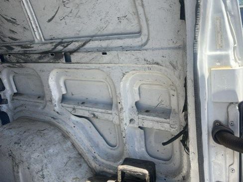 Used 2005 Chevrolet Astro RWD image 29