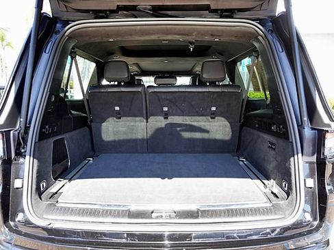 Certified 2024 Jeep Grand Wagoneer L Series II w/ Quick Order Packagew 28T AWD/4WD image 13