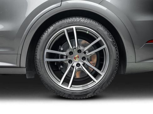 Used 2023 Porsche Cayenne Turbo AWD/4WD image 23