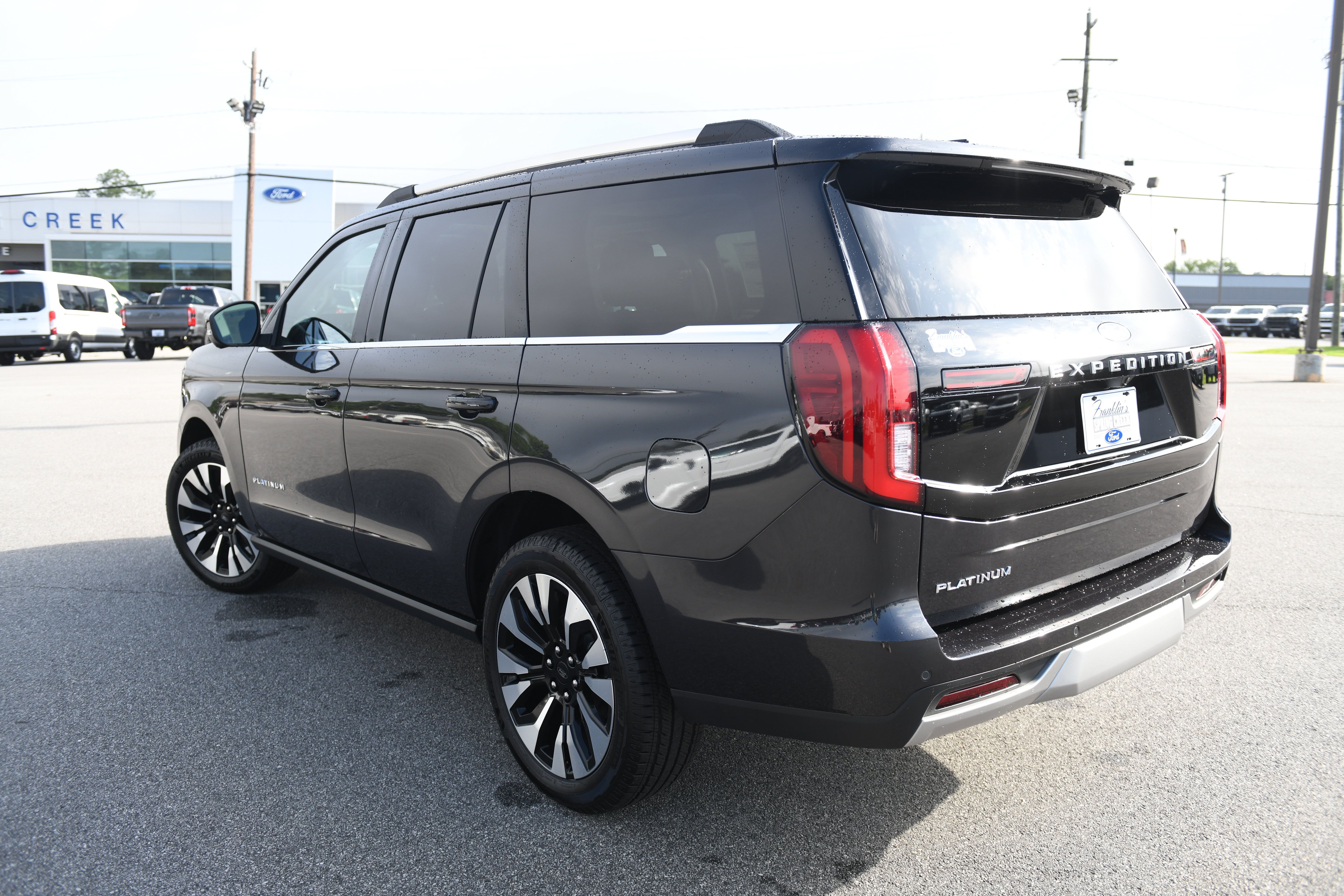 New 2026 Ford Expedition Platinum w/ Driver's Package AWD/4WD image 7