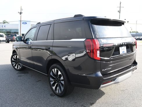 New 2026 Ford Expedition Platinum w/ Driver's Package AWD/4WD image 7
