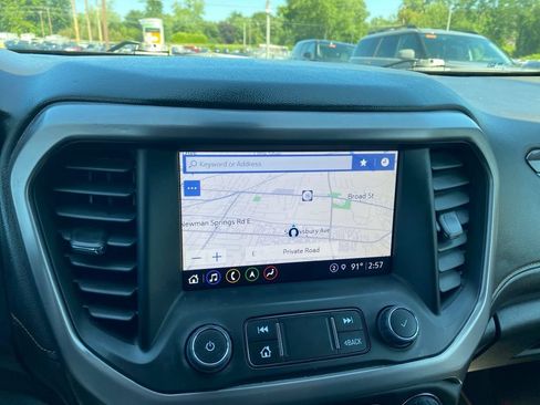 Used 2023 GMC Acadia AT4 w/ Preferred Package AWD/4WD image 18