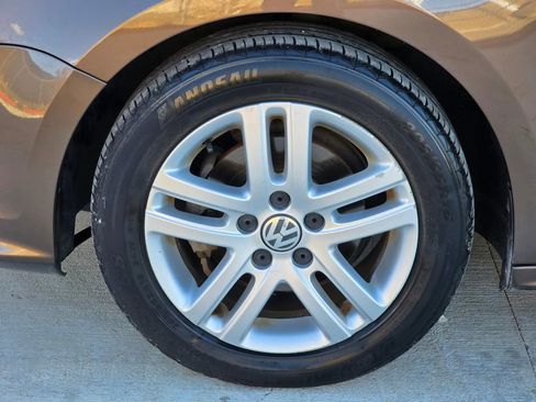 Used 2015 Volkswagen Jetta S w/ Welcome Package image 25