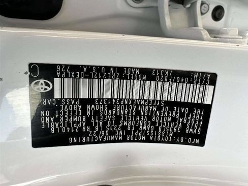 Used 2022 Toyota Corolla LE image 23