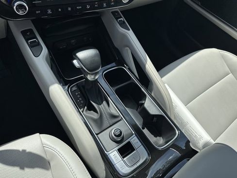 Used 2024 Kia Telluride S w/ S Sunroof Package image 37