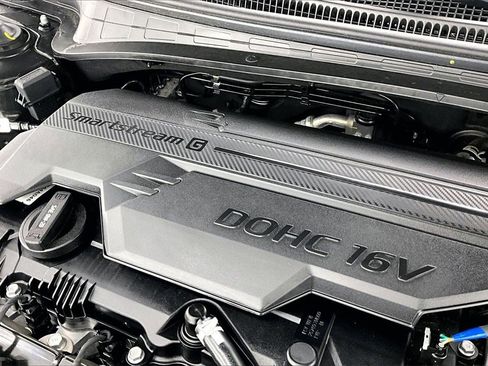 Used 2025 Hyundai Elantra SE image 34