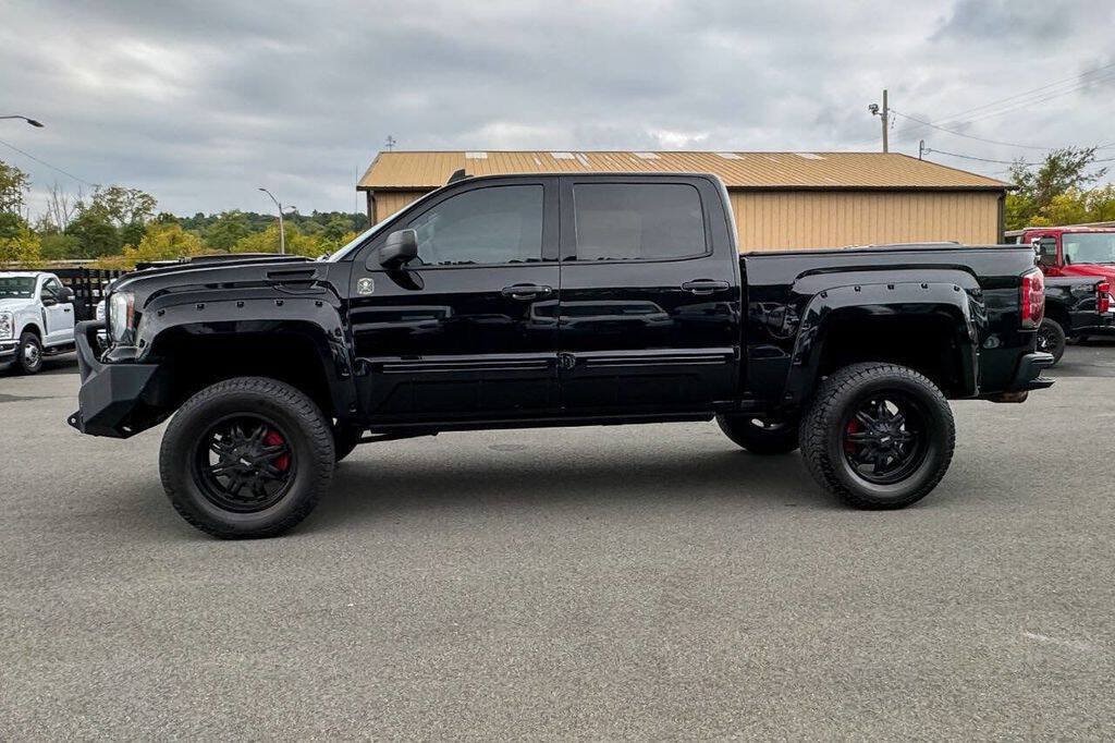Used 2016 GMC Sierra 1500 SLT w/ SLT Preferred Package AWD/4WD image 6