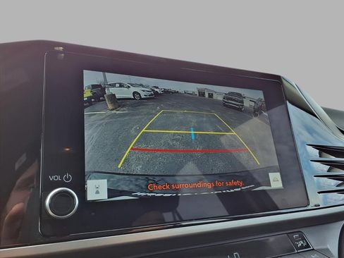 Used 2025 Toyota Camry Hybrid image 6