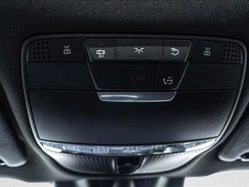 Used 2022 Mercedes-Benz GLC 43 AMG 4MATIC image 22