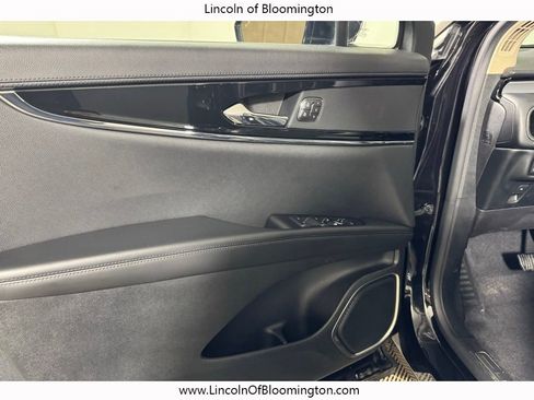 Certified 2023 Lincoln Nautilus Standard w/ Premium Package image 18