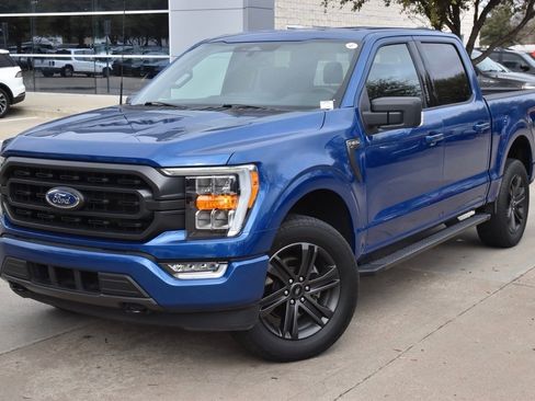 Certified 2022 Ford F150 XLT w/ Equipment Group 302A High image 41